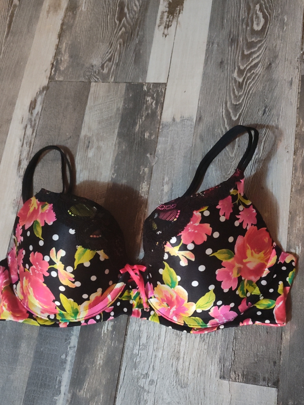 Victoria's Secret Push Up 32D Underwire Black Floral Bra Pink/Yellow Accents